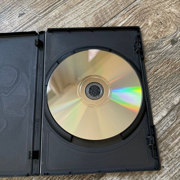 Ghostbusters: Answer the Call DVD - Picture 6 of 6